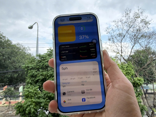 Những yếu tố quyết định thời lượng pin smartphone thay vì số mAh - Ảnh 1.
