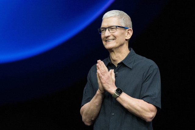 Ông Tim Cook chính thức lên tiếng về việc rời ghế CEO tại Apple - Ảnh 1.